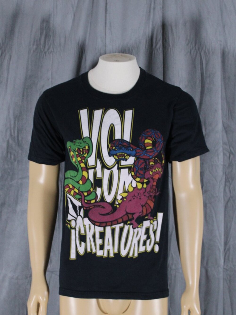 Skateboard Shirt (Retro) - Volcom Creatures - Men's Small